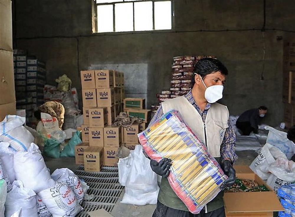 توزیع یک هزار بسته کمک‌ معیشتی نوروزی از سوی بیدبلند خلیج فارس