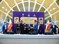 مراسم امضای نخستین قرارداد واگذاری لیسانس تولید پروپیلن از متانول با دانش فنی ایرانی