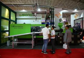 چین به‌ دنبال همکاری بلندمدت با صنایع پلیمری ایران است