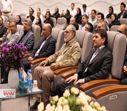 نشست تخصصی مدیران تعالی صنعت پتروشیمی با حضور معاون وزیر نفت در امور پتروشیمی 11