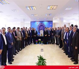 دیدار نوروزی مدیر عامل شرکت ملی صنایع پتروشیمی با مدیران و کارکنان 47