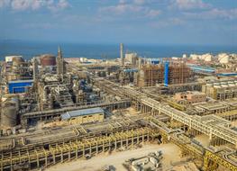 فاز دوم پتروشیمی بوشهر تا ساعاتی دیگر  به طور رسمی افتتاح خواهد شد