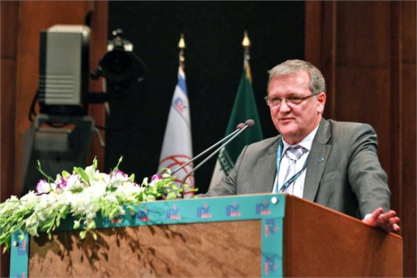 همایش بین المللی صنعت پتروشیمی IPF  32