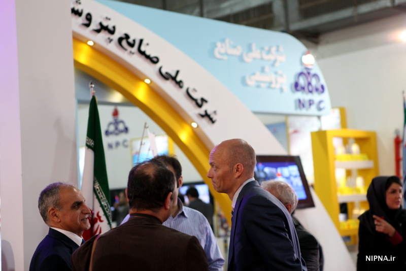نخستین روز هجدهمین نمایشگاه بین المللی نفت، گاز، پالایش و پتروشیمی 11