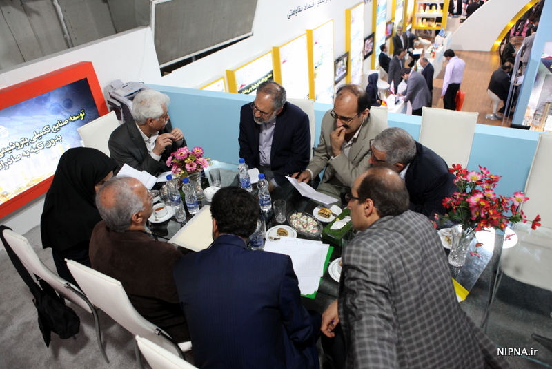 دومین روز هجدهمین نمایشگاه نمایشگاه نفت، گاز و پتروشیمی  8