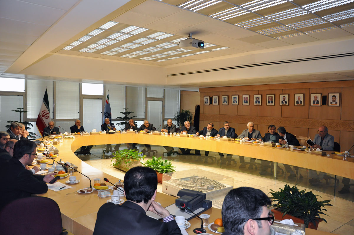 مدیران عامل تاریخ صنعت پتروشیمی در یک قاب/ بررسی راهکارهای توسعه صنعت پتروشیمی ایران 5