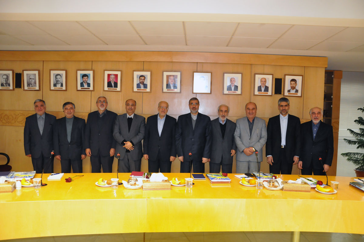 مدیران عامل تاریخ صنعت پتروشیمی در یک قاب/ بررسی راهکارهای توسعه صنعت پتروشیمی ایران 11