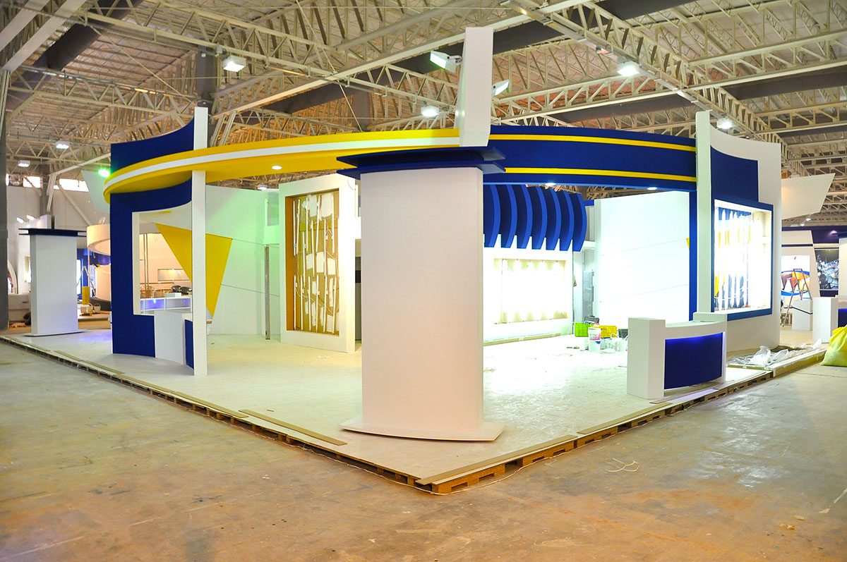 غرفه سازی در ایستگاه پایانی / آخرین روز ساخت غرفه های نمایشگاه ایران پلاست 1