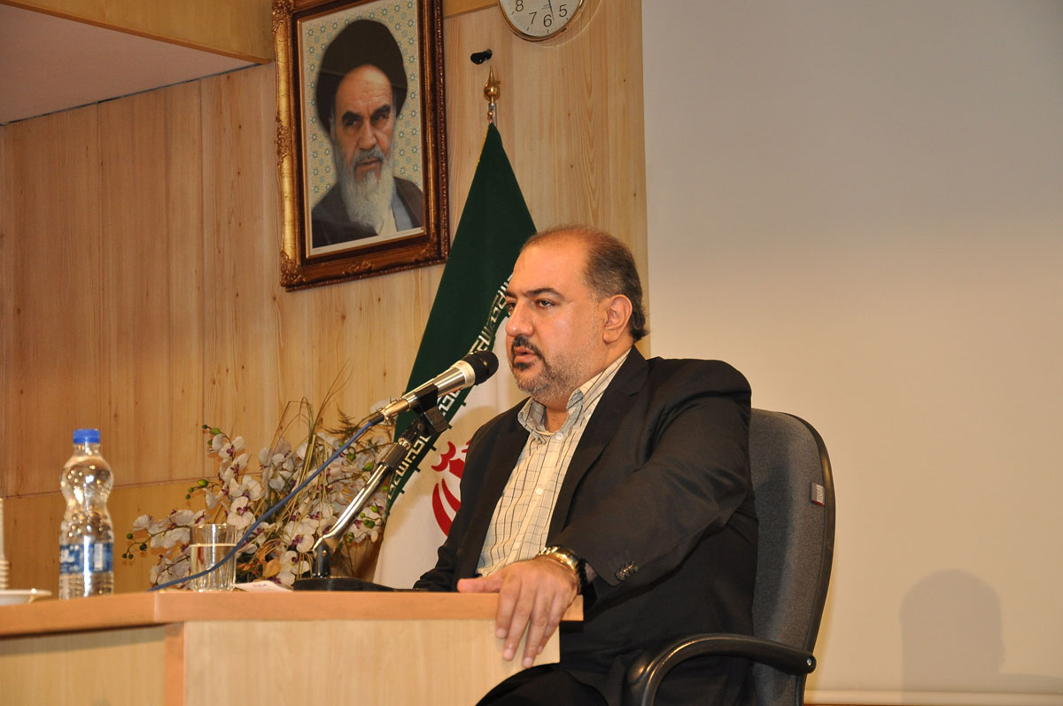 مراسم ختم خواهر مهندس پیوندی با حضور وزیر نفت ، مدیران و همکاران شرکت 6