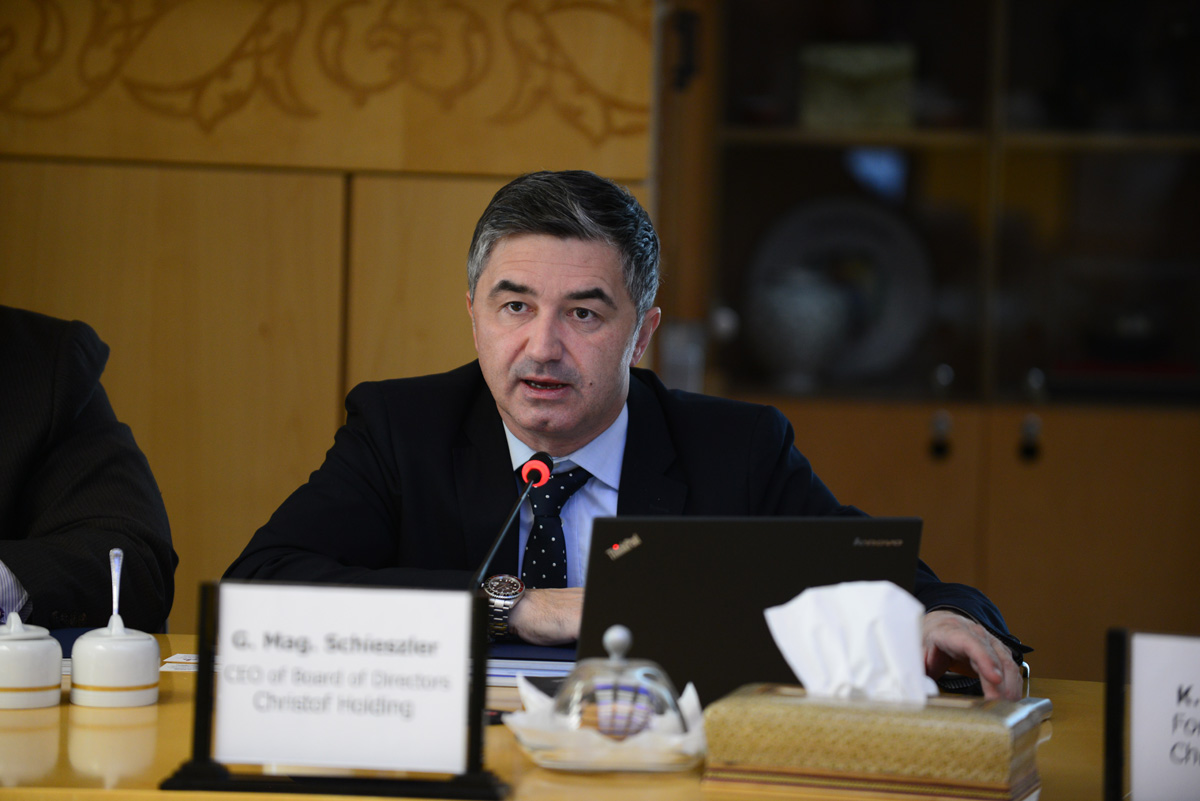 Amir Rashidimoghaddam 9