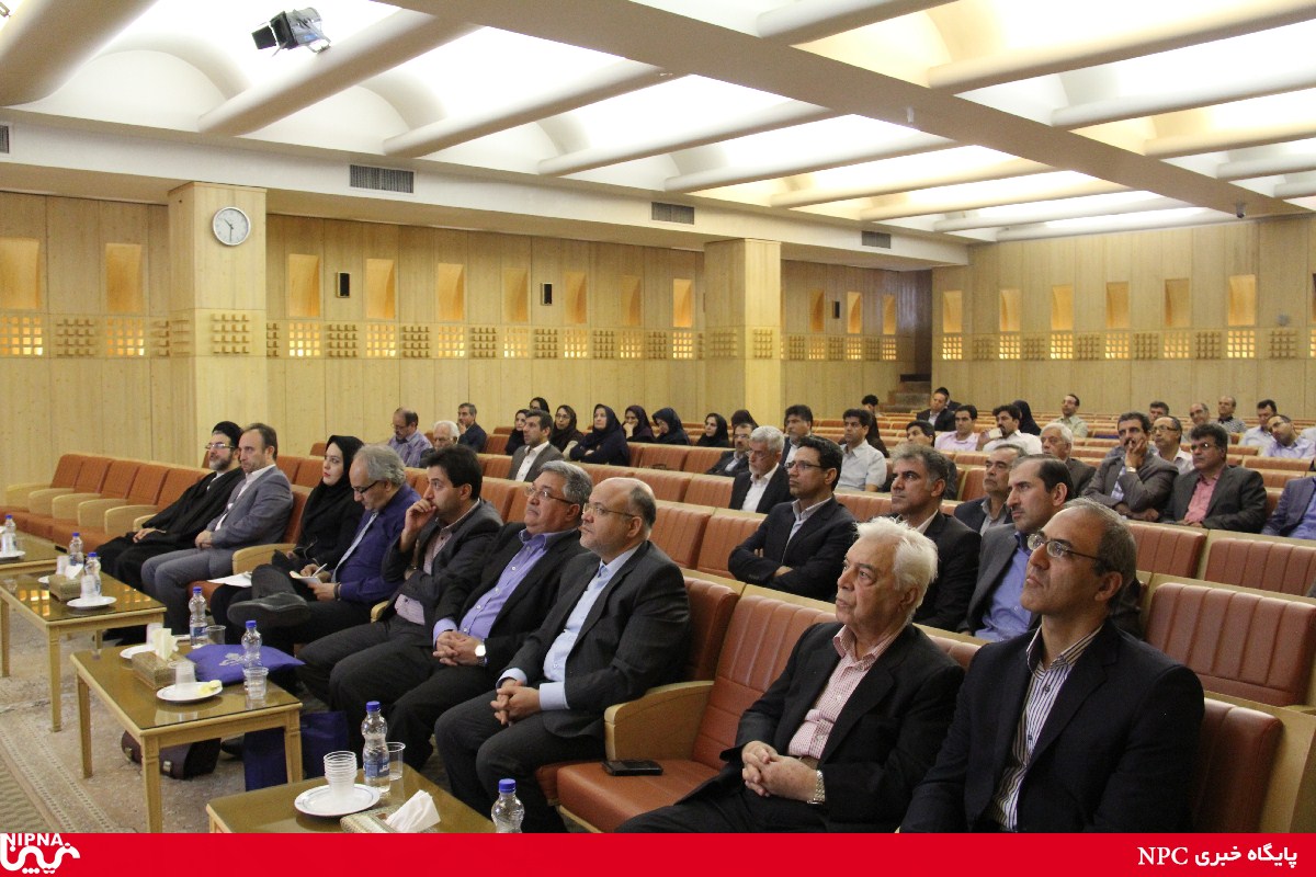 گردهمایی استقرارسیستم مدیریت خوردگی درصنایع پتروشیمی 13