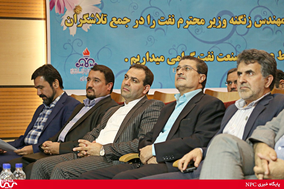 هشتمین جشنواره روابط عمومی های برتر صنعت نفت و کسب مقام نخست در قسمت تبلیغات 4