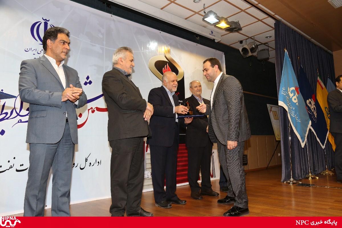 هشتمین جشنواره روابط عمومی های برتر صنعت نفت و کسب مقام نخست در قسمت تبلیغات 10