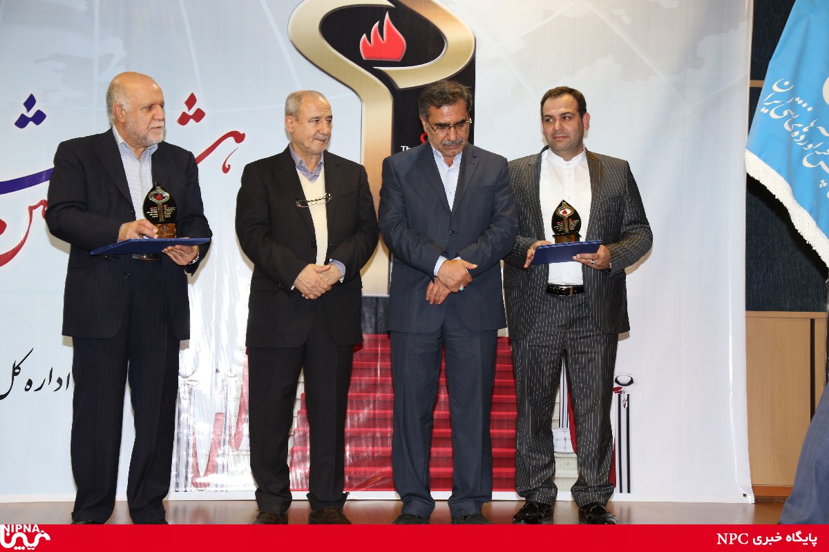 هشتمین جشنواره روابط عمومی های برتر صنعت نفت و کسب مقام نخست در قسمت تبلیغات 13
