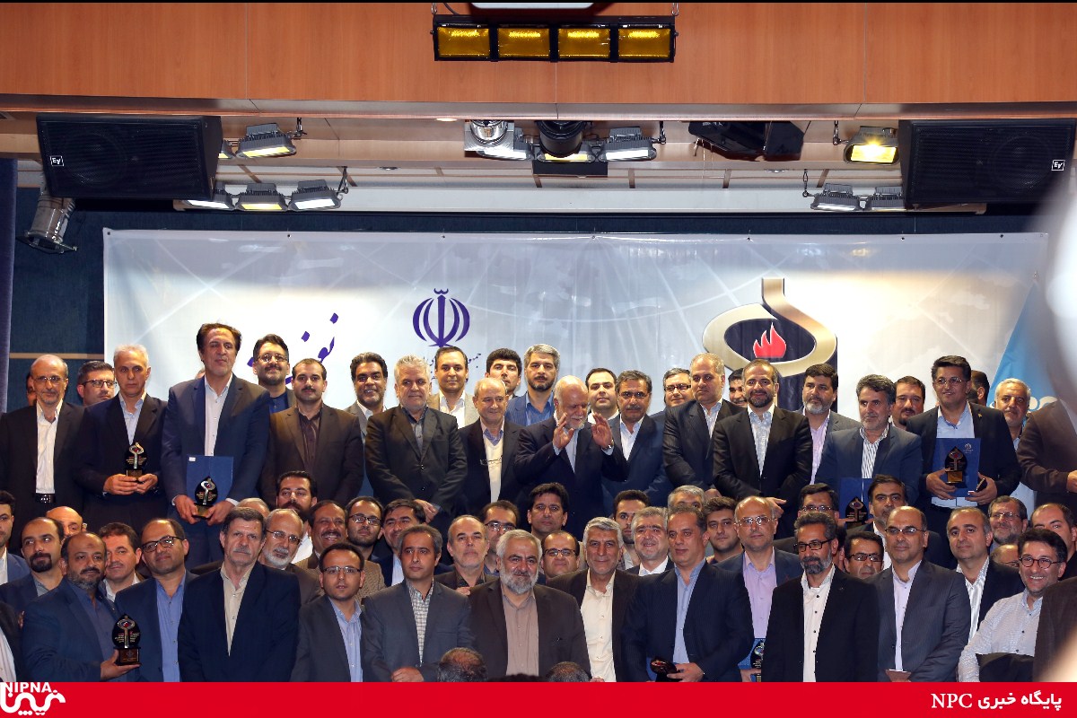 هشتمین جشنواره روابط عمومی های برتر صنعت نفت و کسب مقام نخست در قسمت تبلیغات 15