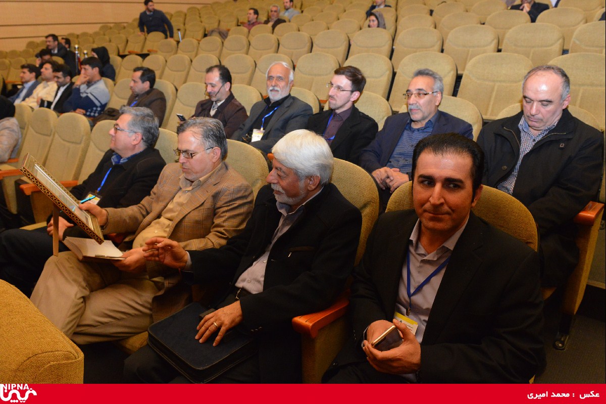 کسب تندیس سیمین هشتمین جایزه ملی مدیریت دانش توسط شرکت ملی صنایع پتروشیمی 10