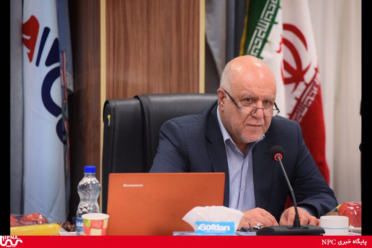 نشست خبری وزیر نفت پیش از افتتاح چهار طرح پتروشیمی در  عسلویه – 96/1/26 15