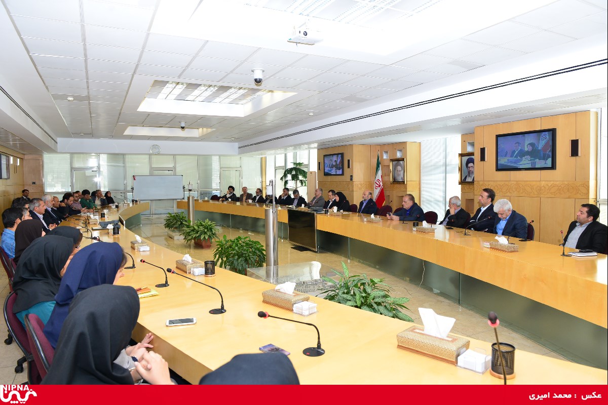 مراسم تودیع و معارفه مدیریت بهداشت، ایمنی، محیط زیست شرکت ملی صنایع پتروشیمی 25