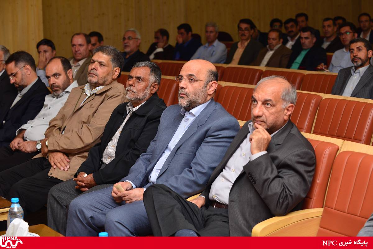 همایش شناسایی تهدیدات احتمالی زیرساخت ها در صنعت پتروشیمی 2