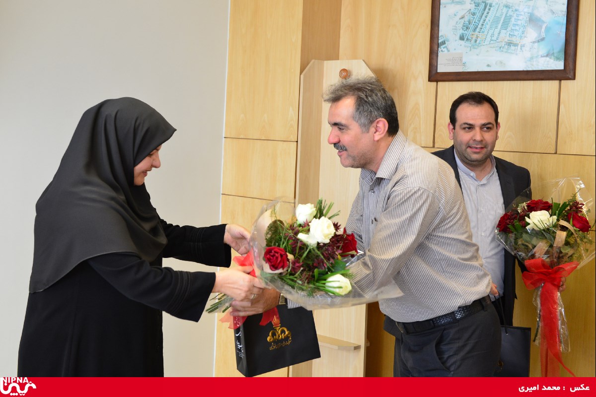 تجلیل ازآزادگان سرافراز شرکت ملی صنایع پتروشیمی به مناسبت سالروز بازگشت آزادگان به میهن اسلامی96/5/25 11