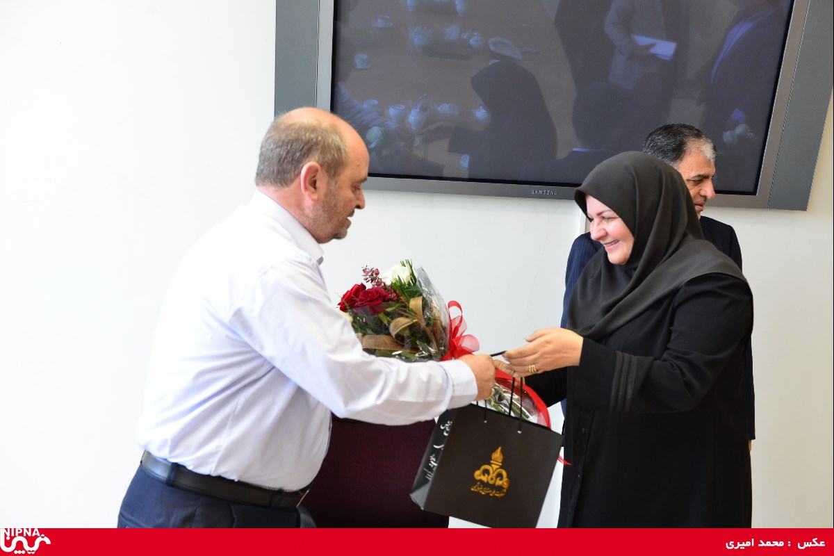 تجلیل ازآزادگان سرافراز شرکت ملی صنایع پتروشیمی به مناسبت سالروز بازگشت آزادگان به میهن اسلامی96/5/25 12