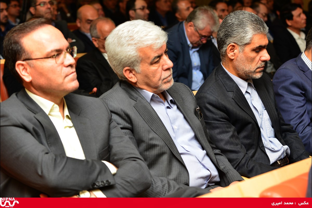 آیین تکریم و معارفه مدیرعامل شرکت ملی صنایع پتروشیمی -96/8/15 18