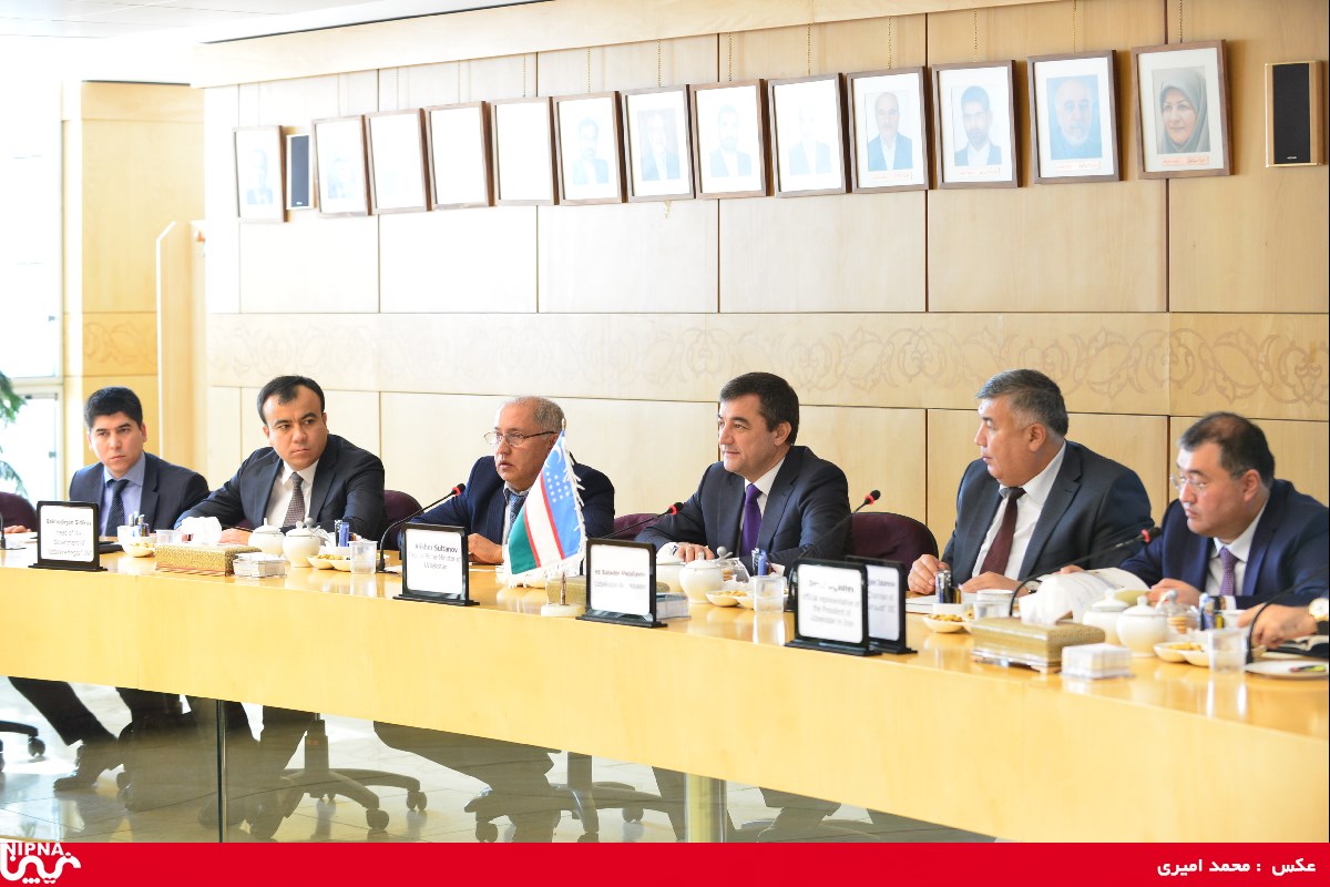 دیدار معاون نخست وزیر ازبکستان  و هیات همراه با معاون وزیر نفت و مدیر عامل شرکت ملی صنایع پتروشیمی- 96/8/27 11