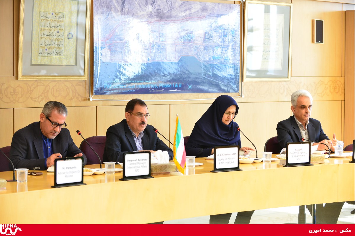 دیدار معاون نخست وزیر ازبکستان  و هیات همراه با معاون وزیر نفت و مدیر عامل شرکت ملی صنایع پتروشیمی- 96/8/27 12