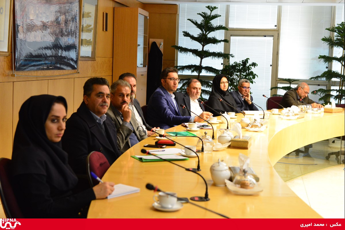 لزوم تقویت ساختار واحدهای HSE در صنعت پتروشیمی دردیدار دکتر نوروز زاده با مدیران عامل هلدینگ های پتروشیمی 3