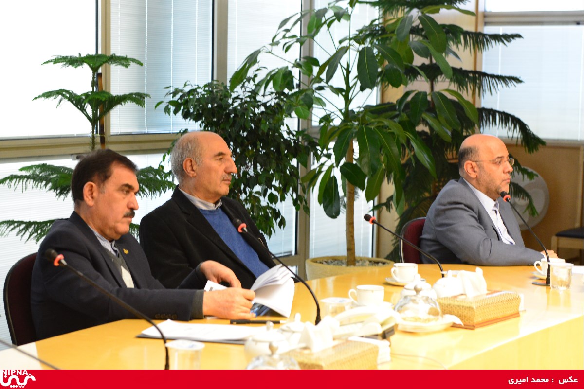 لزوم تقویت ساختار واحدهای HSE در صنعت پتروشیمی دردیدار دکتر نوروز زاده با مدیران عامل هلدینگ های پتروشیمی 4