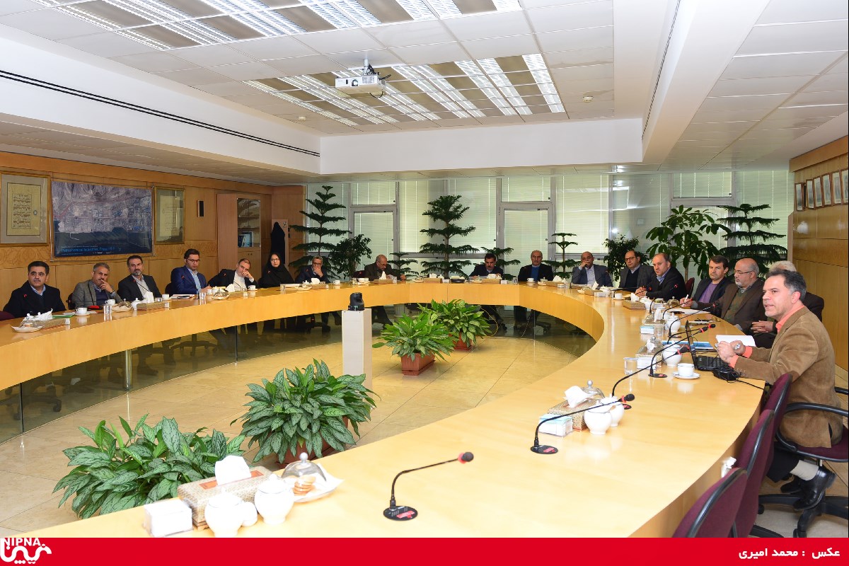 لزوم تقویت ساختار واحدهای HSE در صنعت پتروشیمی دردیدار دکتر نوروز زاده با مدیران عامل هلدینگ های پتروشیمی 5