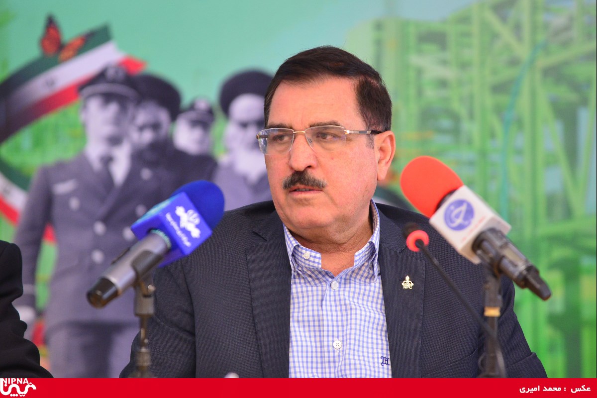 امضاء قرارداد تجاری سازی کاتالیست SAC500  در مقیاس صنعتی جهت تولید گریدهای پلی اتیلن سنگین – 96/11/25 16