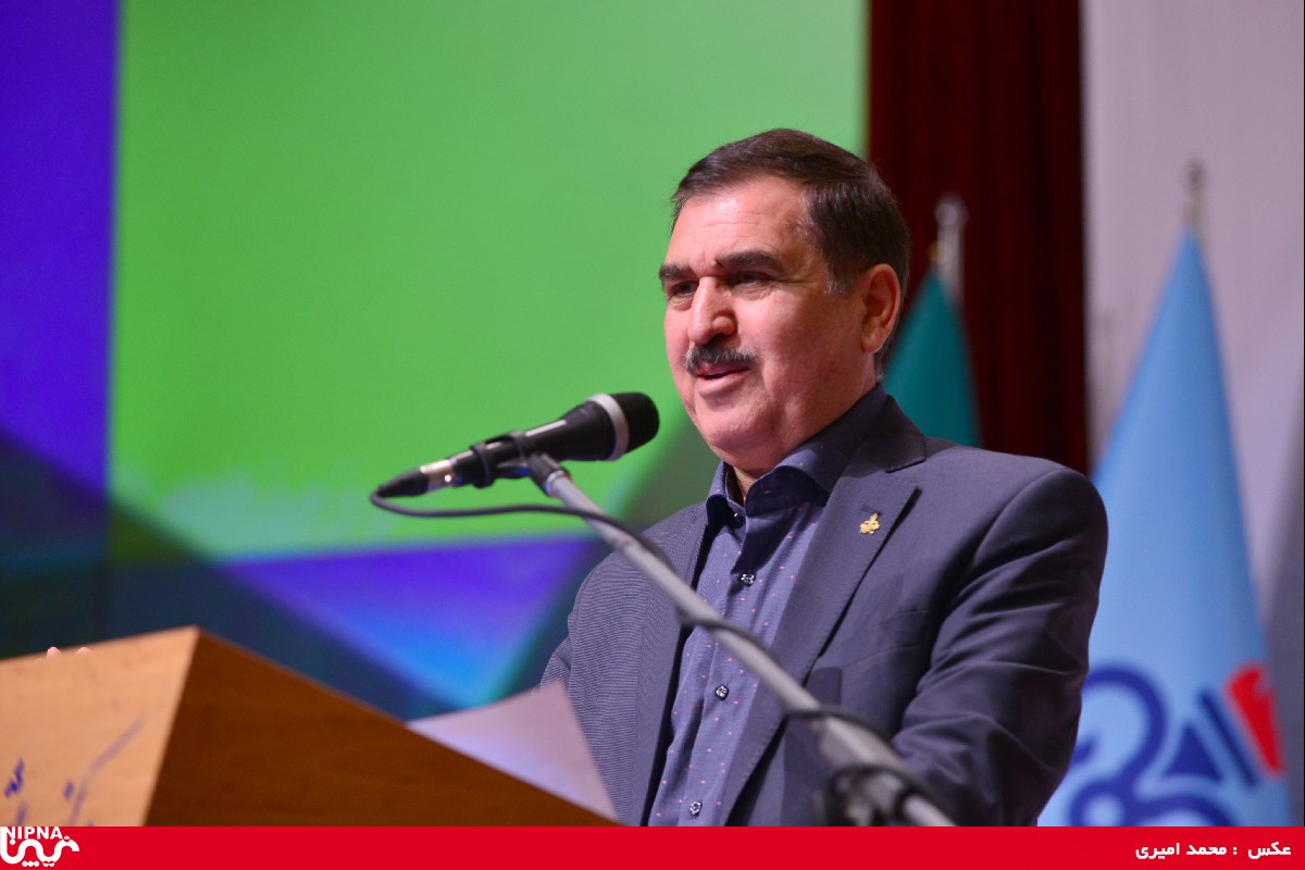 هشتمین دوره جایزه تعالی صنعت پتروشیمی – 96/12/5 18