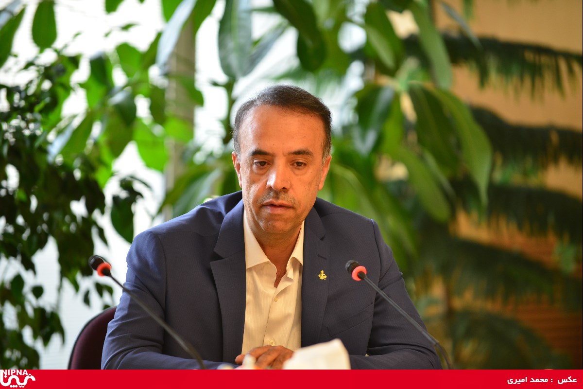 دیدار صمیمی دکتر نوروز زاده با جمعی از پیشکسوتان  شرکت ملی صنایع پتروشیمی -97/1/15 17