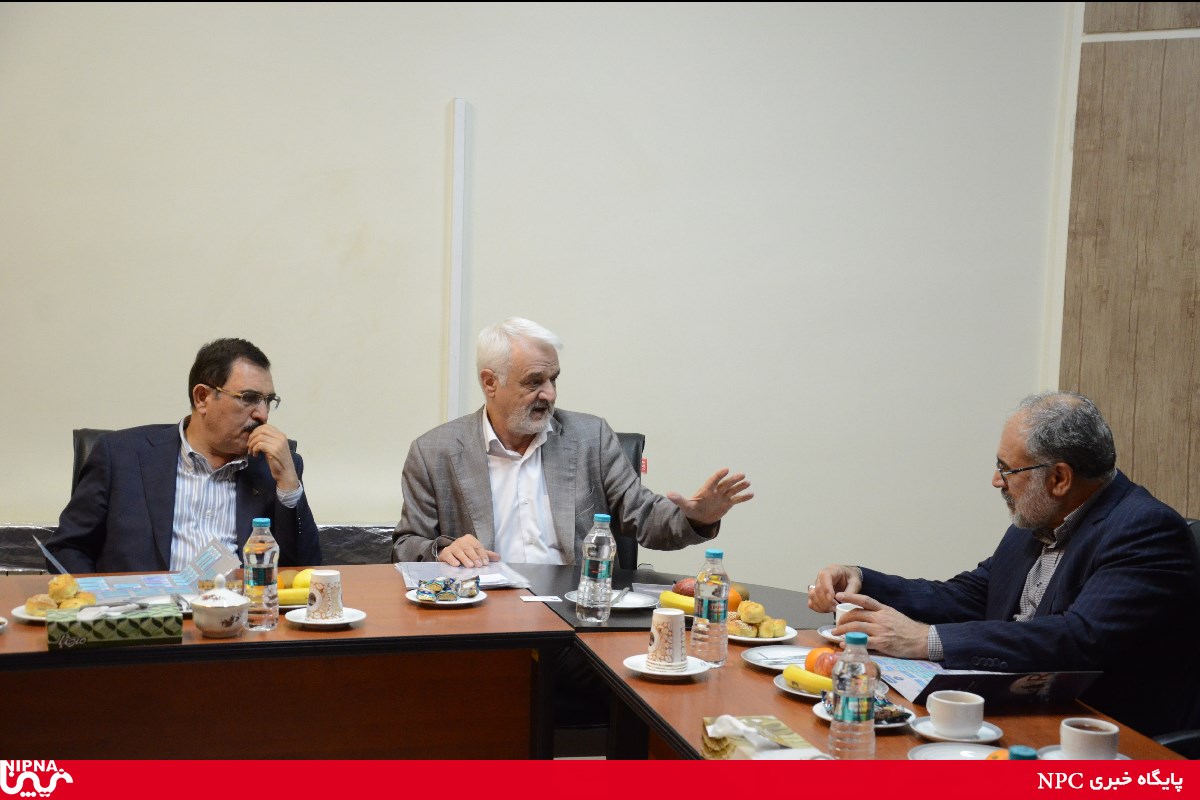 بازدید دکتر نوروز زاده از پتروشیمی اصفهان، کارخانجات اسنوا و ظریف مصور -97/1/22 14