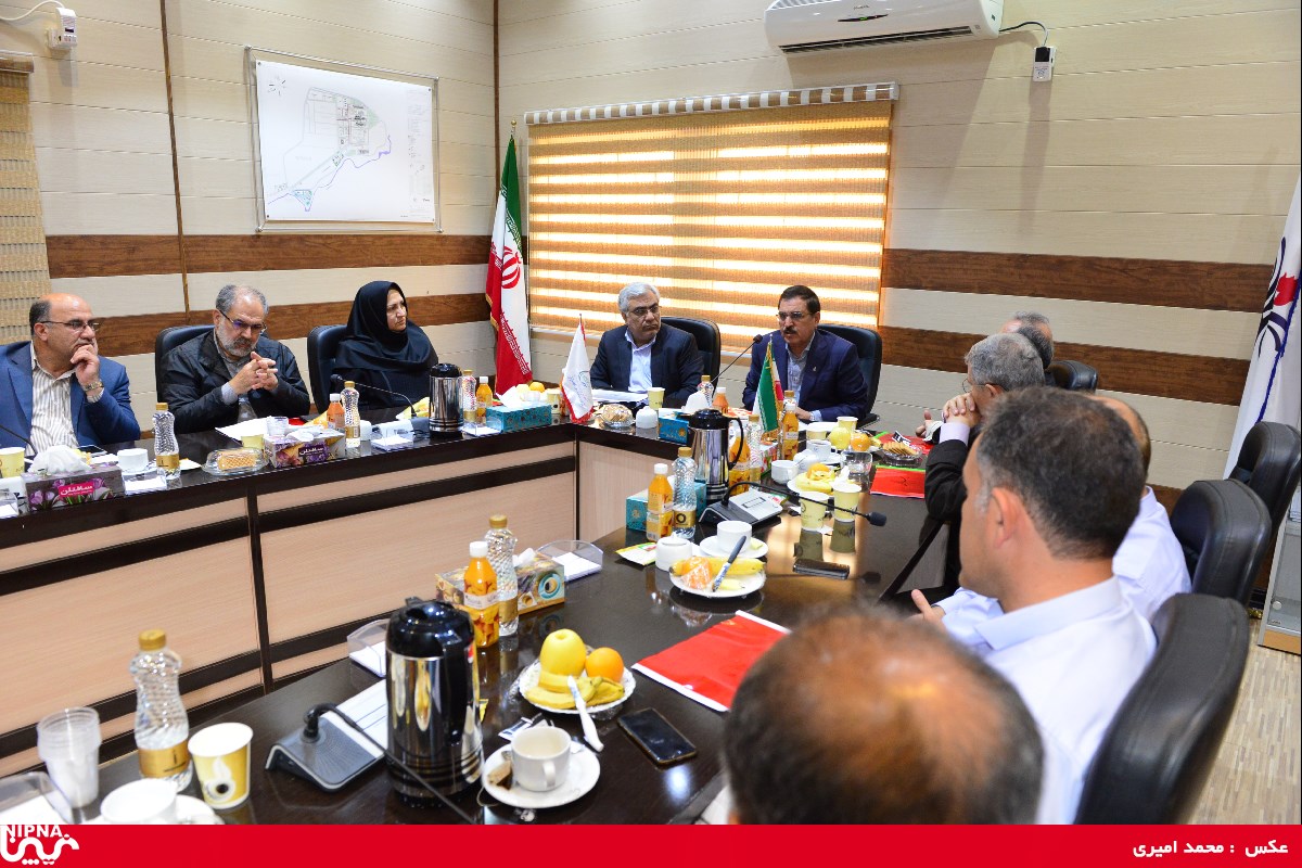 بازدید دکتر نوروز زاده از طرح پتروشیمی گچساران و طرح پالایشگاه گاز بید بلند خلیج فارس -97/1/27 4