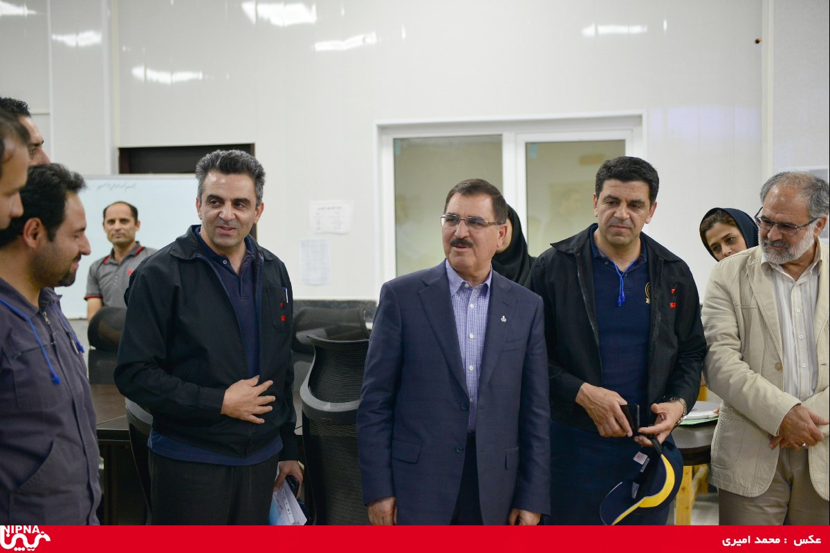 بازدید دکتر نوروز زاده از طرح های پتروشیمی سیراف، متانول کاوه، پترو پالایش کنگان،  هتل در دست احداث جم ، شهرک مسکونی گلستان، 50 هکتار استحصال زمین از دریا، کانال های جمع آوری سیلاب ، نیروگاه و آبگیر پتروشیمی دماوند و منطقه انرژی بر پارسیان-97/2/9.10 7