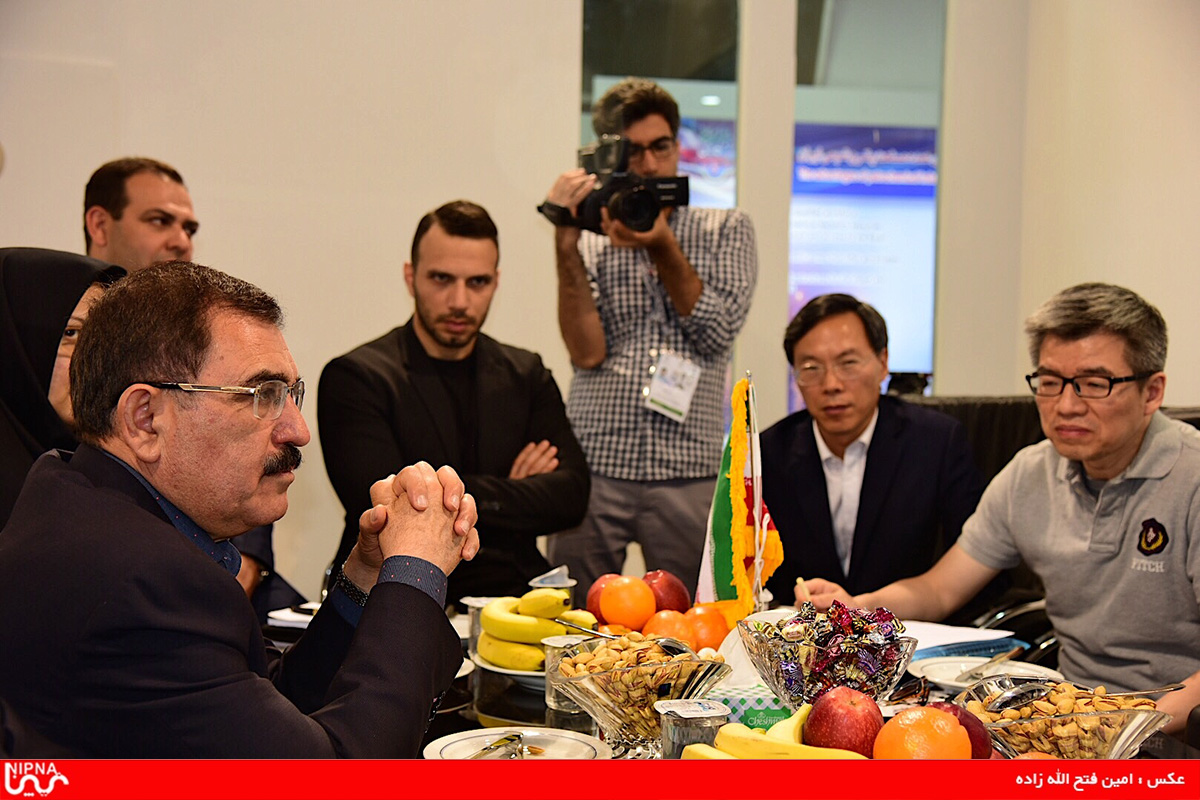 غرفه شرکت ملی صنایع پتروشیمی در بیست و سومین نمایشگاه بین المللی نفت، گاز، پالایش و پتروشیمی 97/2/16 44