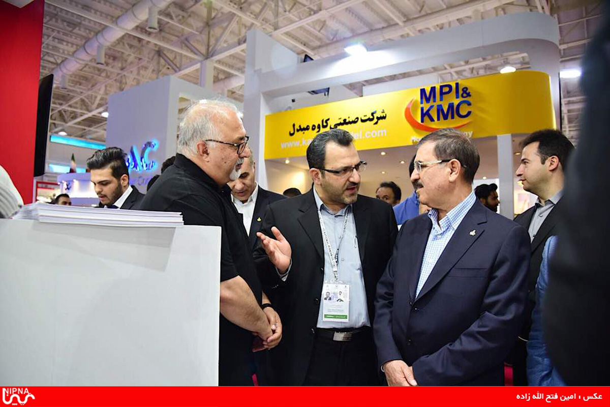 سومین  روز برگزاری بیست و سومین نمایشگاه بین المللی نفت، گاز، پالایش و پتروشیمی 97/2/18 52