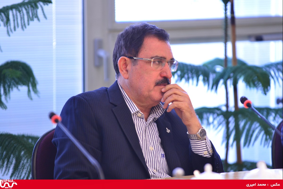 مراسم معارفه سرپرست مدیریت توسعه منابع انسانی شرکت ملی صنایع پتروشیمی 97/2/29 15