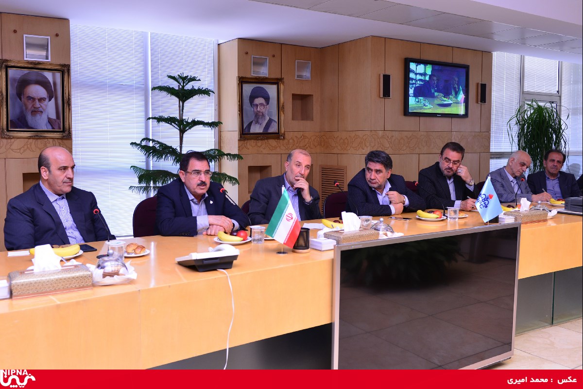 شرکت ملی صنایع پتروشیمی میزبان کمیسیون صنایع و معادن مجلس شورای اسلامی- 97/4/10 7