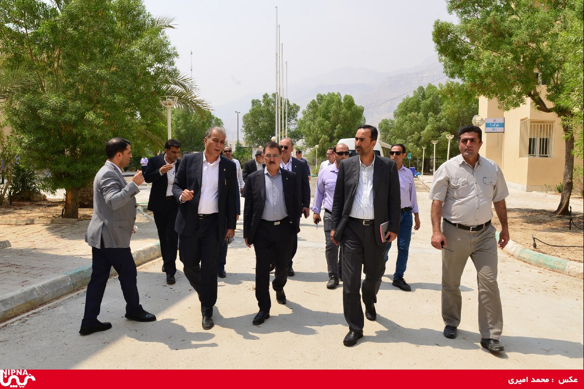 دیدار دکتر نوروز زاده با استاندار بوشهر، بازدید از طرح پتروشمی مرجان و شهرک مسکونی ولیعصر-97/5/16 14