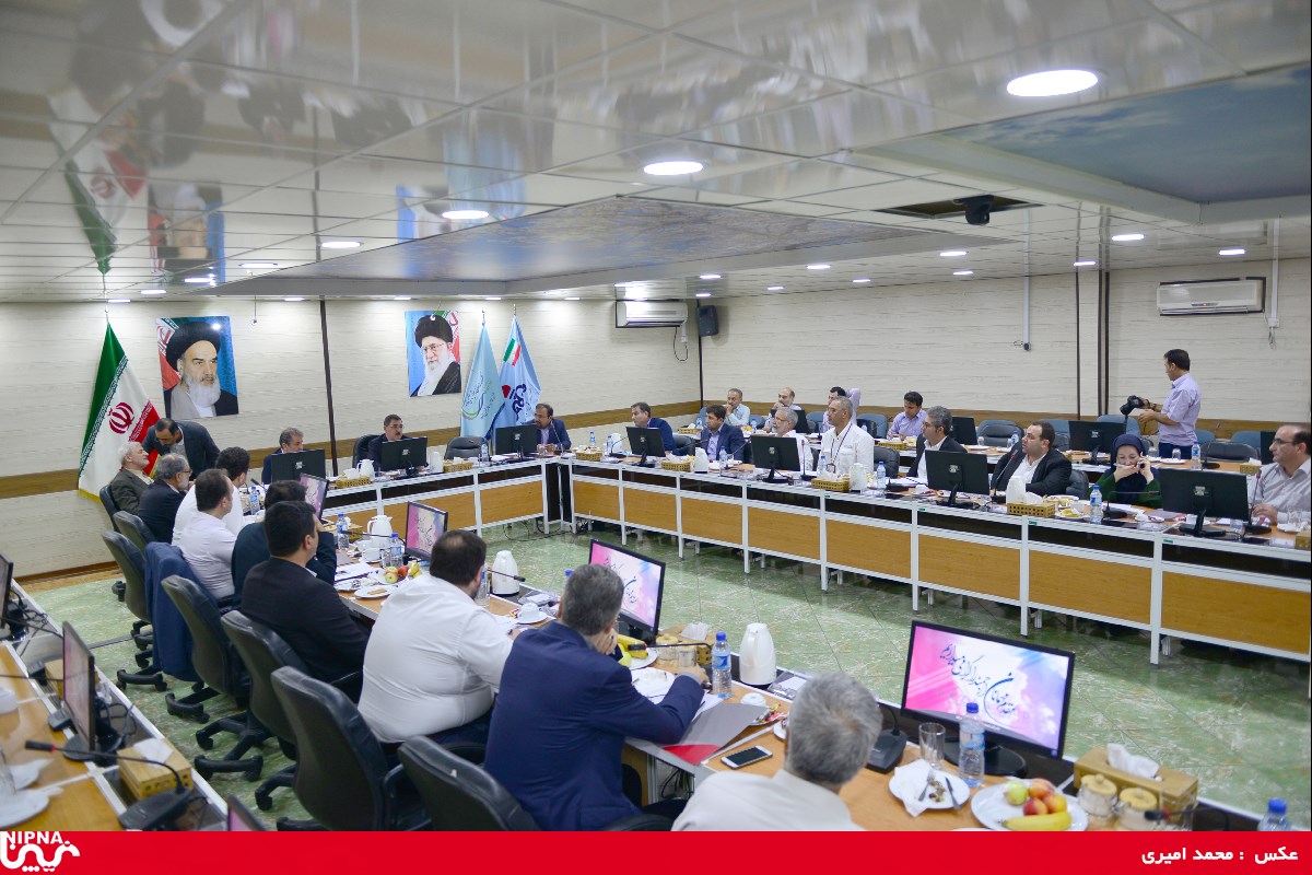 اجلاس شورای راهبردی و سیاست گذاری شرکت های پتروشیمی مستقر در منطقه  انرژی پارس – 97/5/16 23