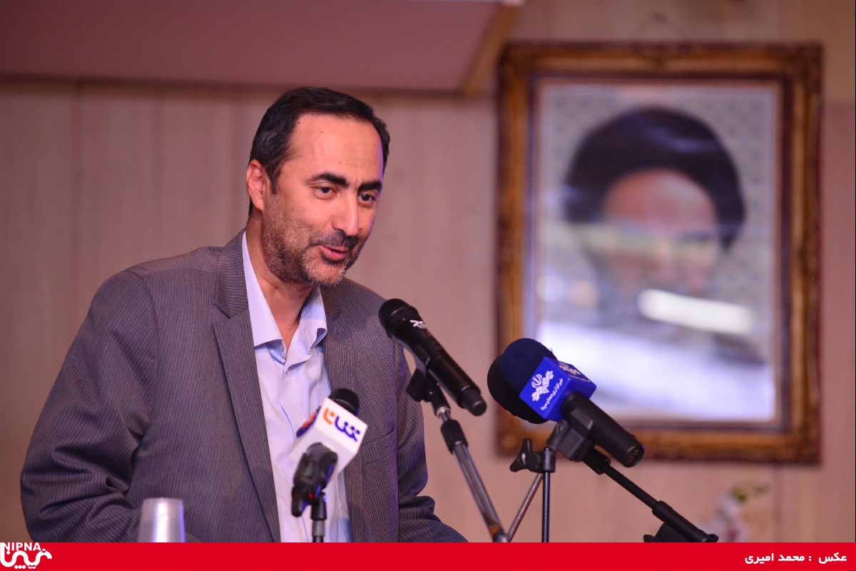 نشست" تعامل و انطباق هوشمندانه" صنعت پتروشیمی و اصحاب رسانه به مناسبت روز خبرنگار- 97/5/23 16