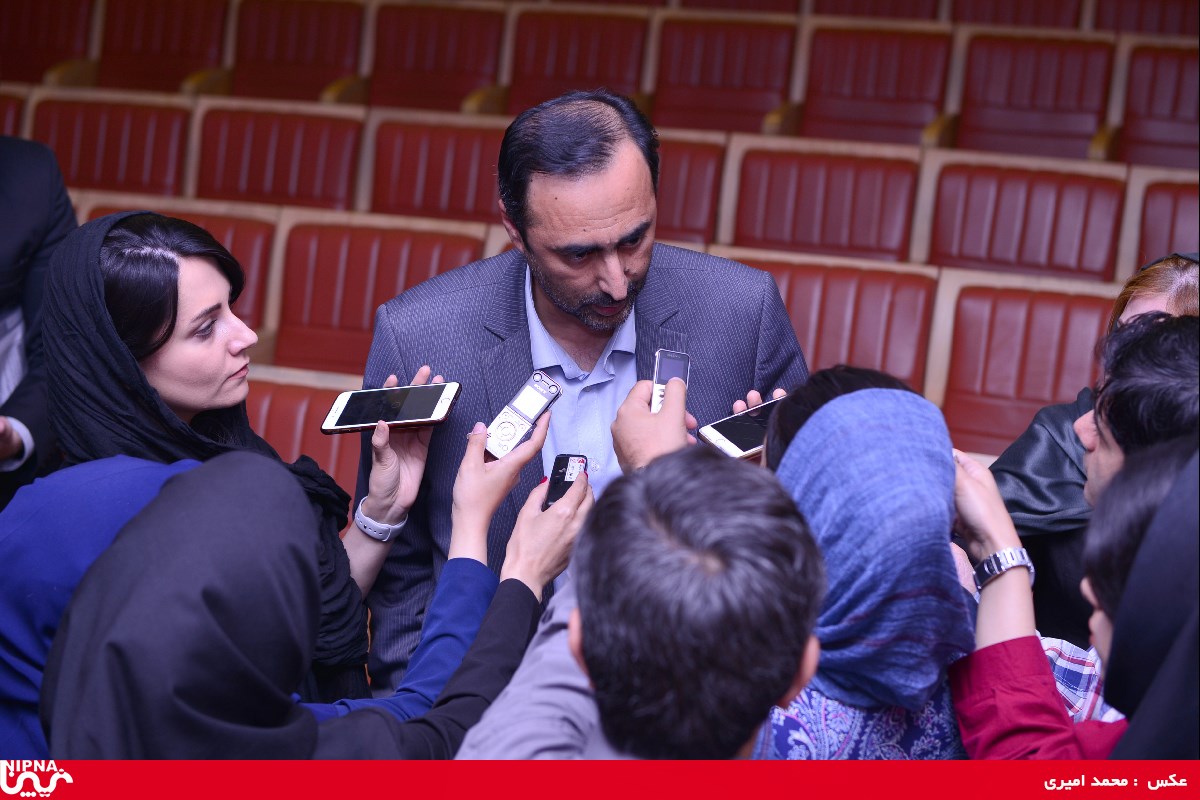 نشست" تعامل و انطباق هوشمندانه" صنعت پتروشیمی و اصحاب رسانه به مناسبت روز خبرنگار- 97/5/23 27