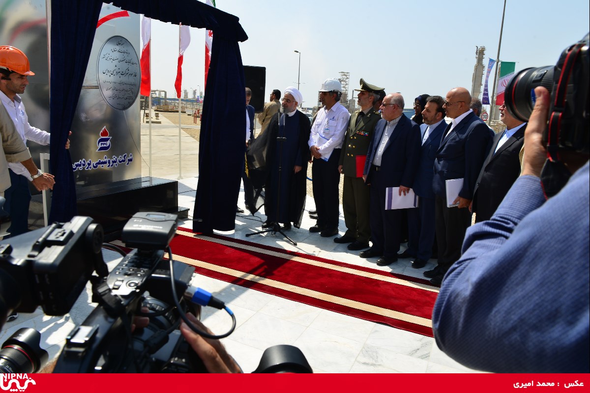 آئین افتتاحیه پتروشیمی مرجان، فاز 3 پتروشیمی پردیس، نیروگاه تولید برق و بخار پتروشیمی دماوند و امضاء قرارداد جمع آوری گازهای مشعل عسلویه 97/6/13 23