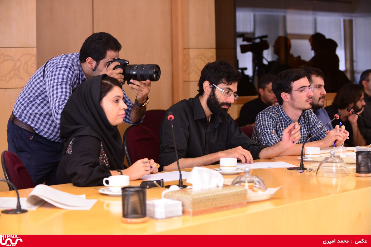 نشست مهندس محتشمی پور با اصحاب رسانه در خصوص تنظیم بازار محصولات صنعت پتروشیمی – 97/6/26 4