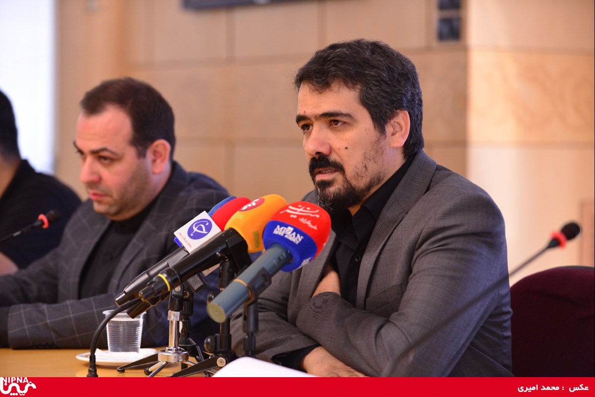 نشست مهندس محتشمی پور با اصحاب رسانه در خصوص تنظیم بازار محصولات صنعت پتروشیمی – 97/6/26 8