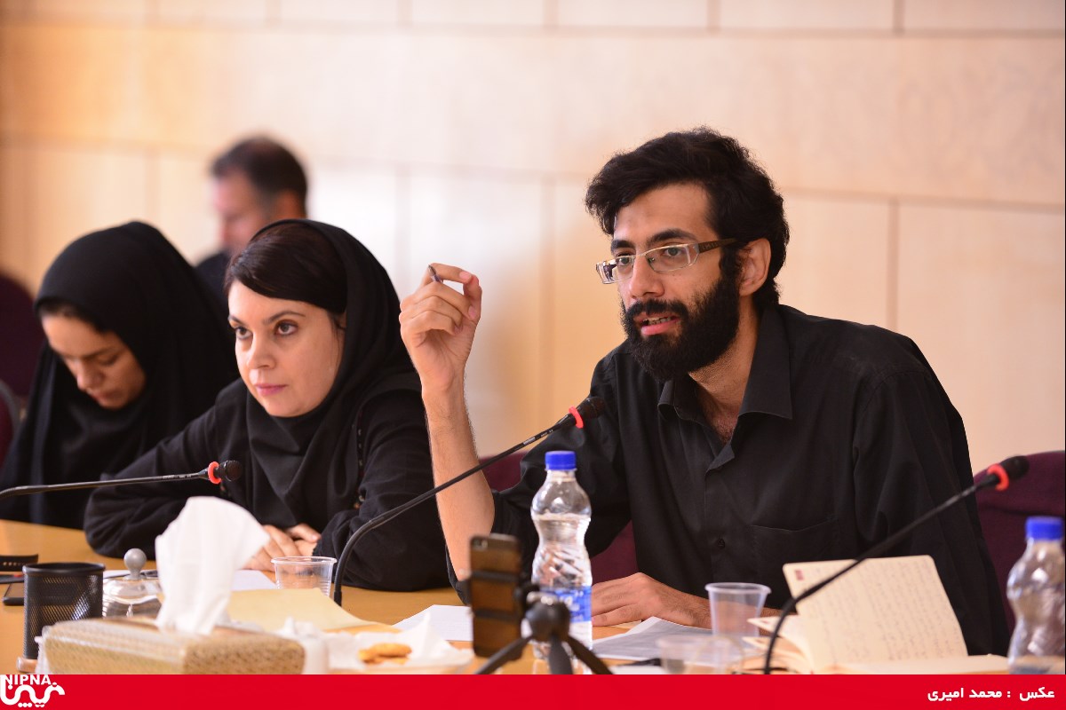 نشست مهندس محتشمی پور با اصحاب رسانه در خصوص تنظیم بازار محصولات صنعت پتروشیمی – 97/6/26 12