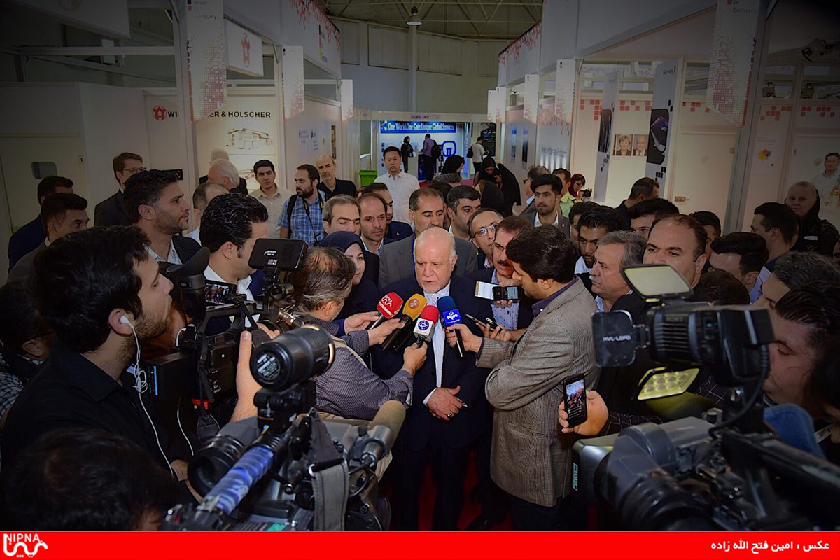 اولین روز برگزاری دوازدهمین نمایشگاه بین المللی ایران پلاست  -97/7/2 10